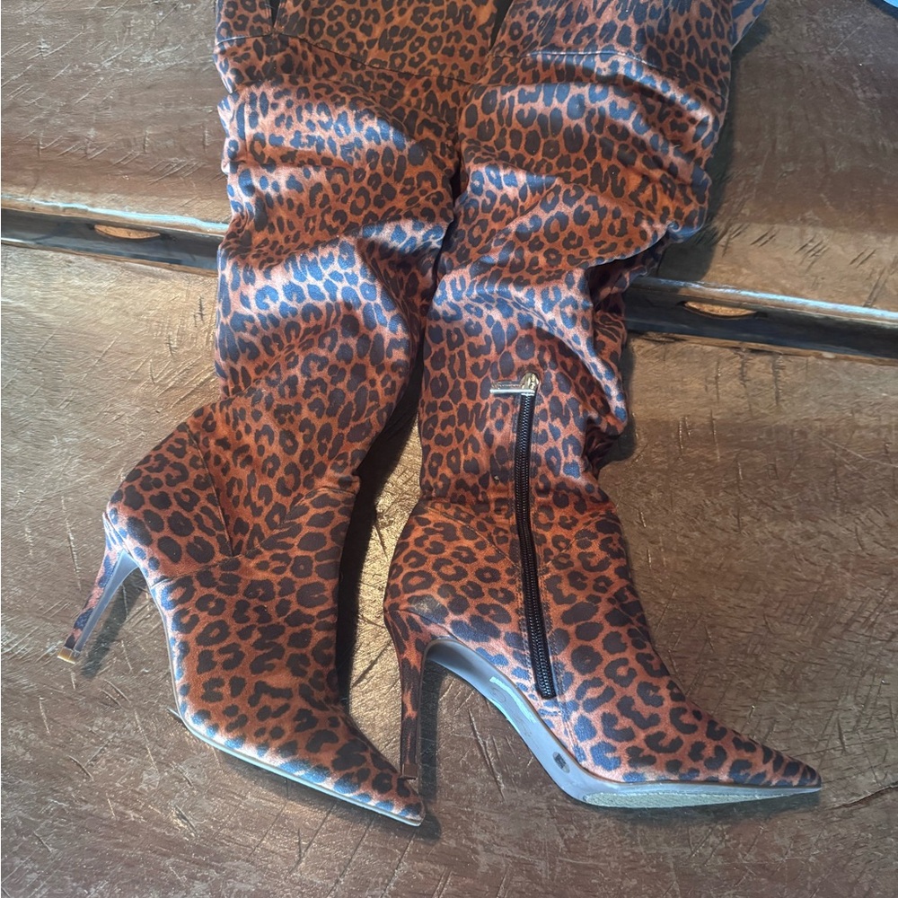 Leopard Print Pointed-Toe Knee-High Stiletto Boots - Brown